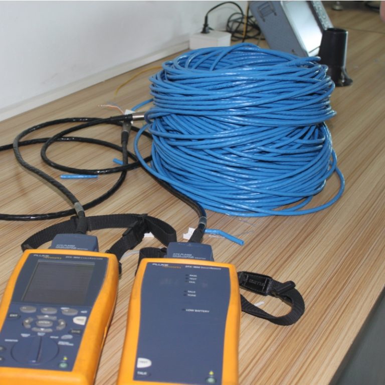 Companie chineză de cablu de rețea ,Cablu logaritmic de telefon electric mare Personalizare la cerere Angrosist ,Preț cu ridicata Cablu de internet China Company